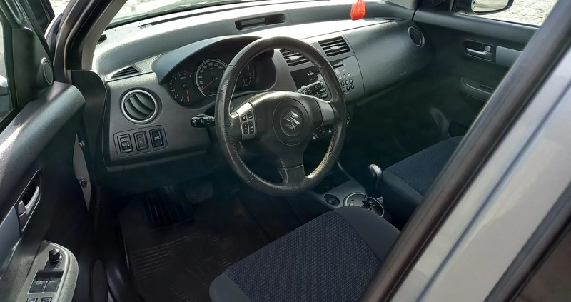Suzuki Swift cena 23500 przebieg: 144900, rok produkcji 2010 z Starachowice małe 172